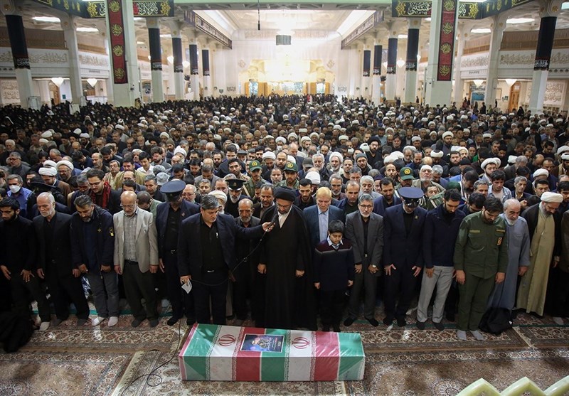 وداع با پیکر شهید آقا عبداللهی در حرم مطهر بانوی کرامت