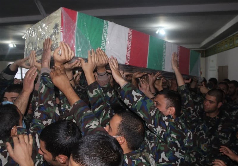 وداع با پیکر مطهر شهید گمنام در منطقه پدافند هوایی شمال شرق + تصاویر