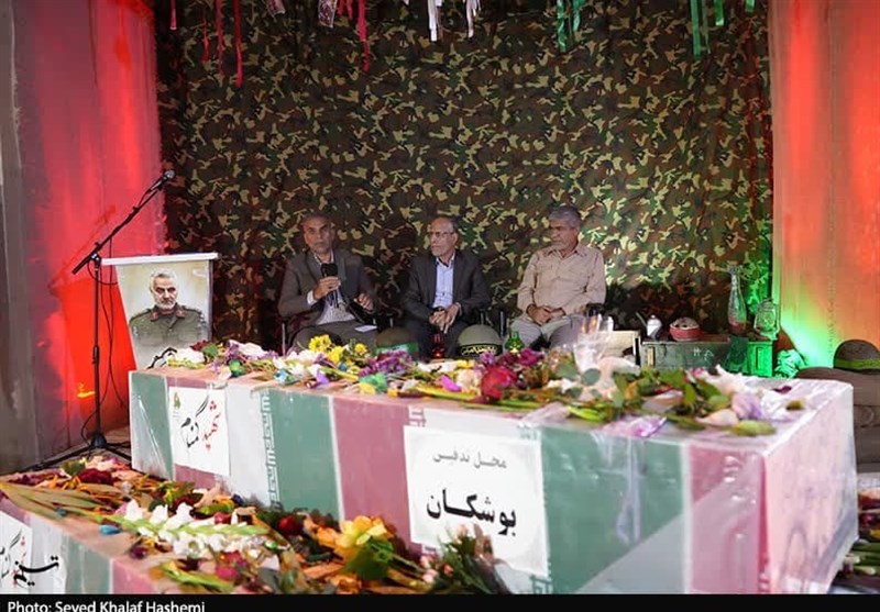 وداع بوشهریها با شهدای گمنام دفاع مقدس + تصویر