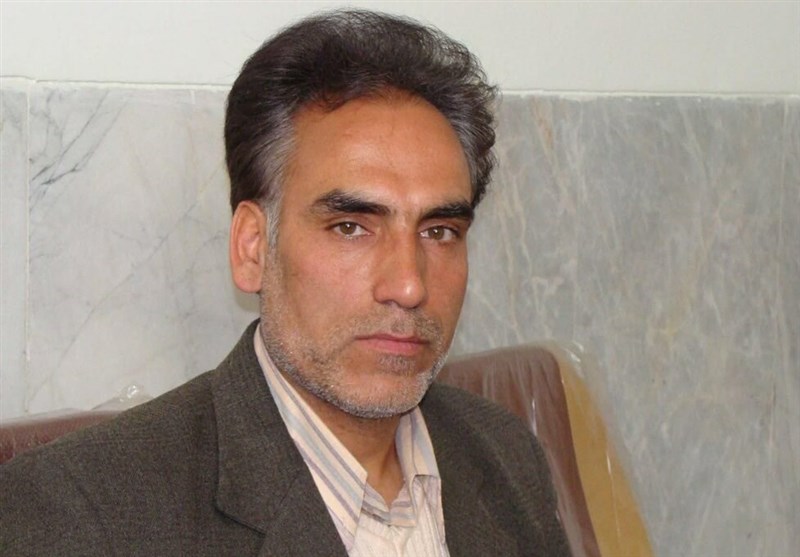 وعدههای بیهوده مردم را ناامید میکند/ نماینده منفعت مردم را فدای منافع شخصی نکند