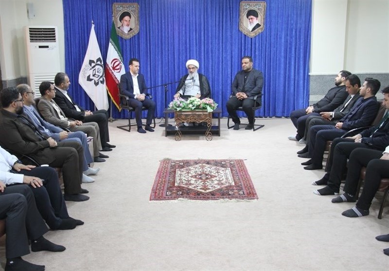 پایگاههای ورزش همگانی و قهرمانی در نقاط مختلف استان بوشهر تقویت شود