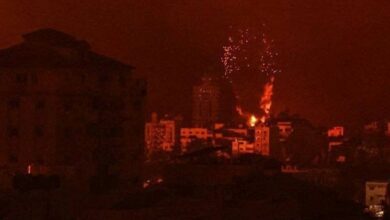 پنجاهونهمین روز «طوفان الاقصی»|بمباران ورودی بیمارستانی در شمال غزه/ ۱۰ هزار حمله هوای در ۵۸ روز