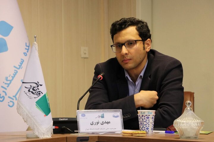 پیشبینی پذیر کردن نرخ ارز باید هدف اصلی بانک مرکزی باشد