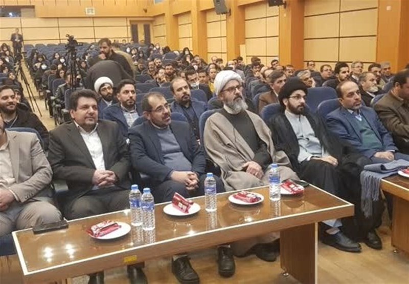 پیوست جهاد تبیین با کتب درسی شبهات دانشآموزان را پاسخ میدهد