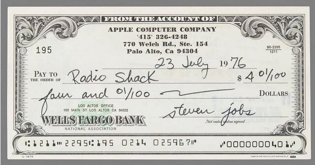 چک استیو جابز ۴۶ هزار دلار فروخته شد