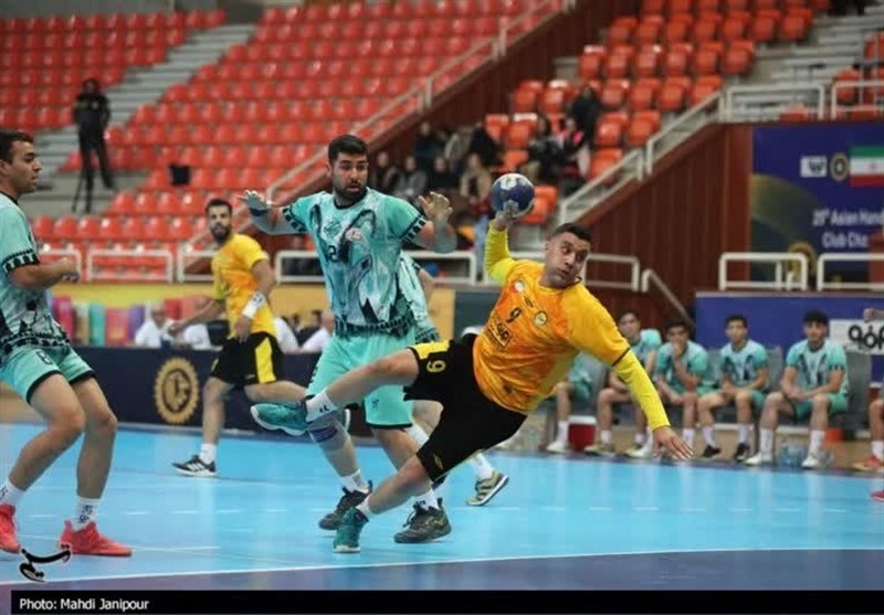 کنایه سرمربی هندبال سپاهان نوین به سرمربی تیم دهدشت