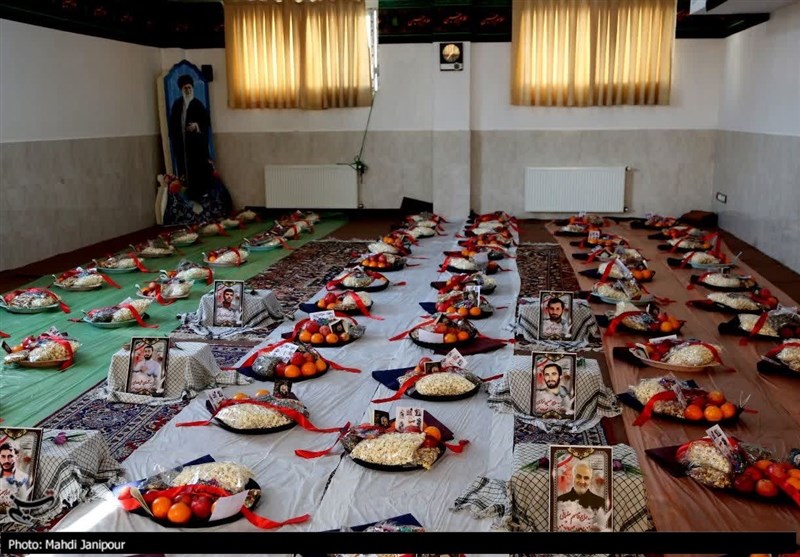 یلدای مهدوی با توزیع 60 هزار بسته بین نیازمندان استان اصفهان