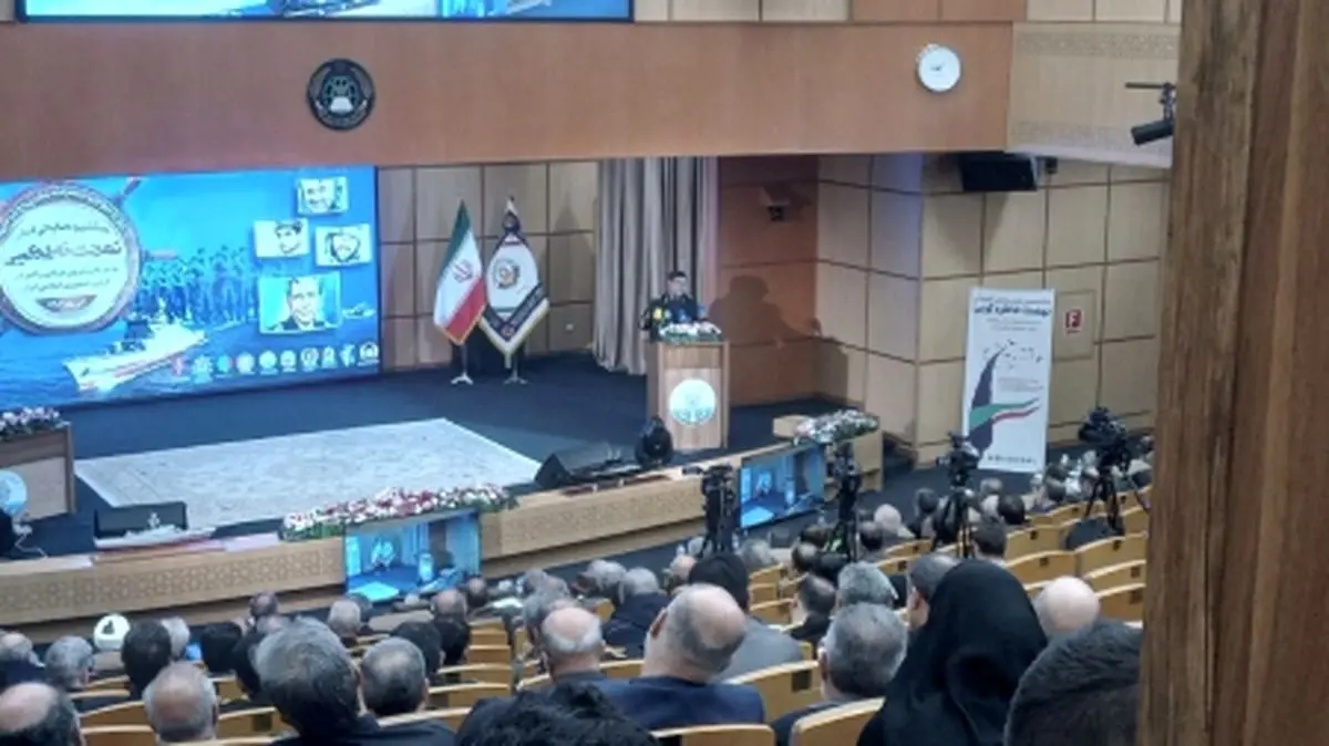 ۹ نفر از دزدان دریایی که به شناورهای ما در خلیج عدن حمله میکردند، توسط بسیج دریایی دستگیر شدند