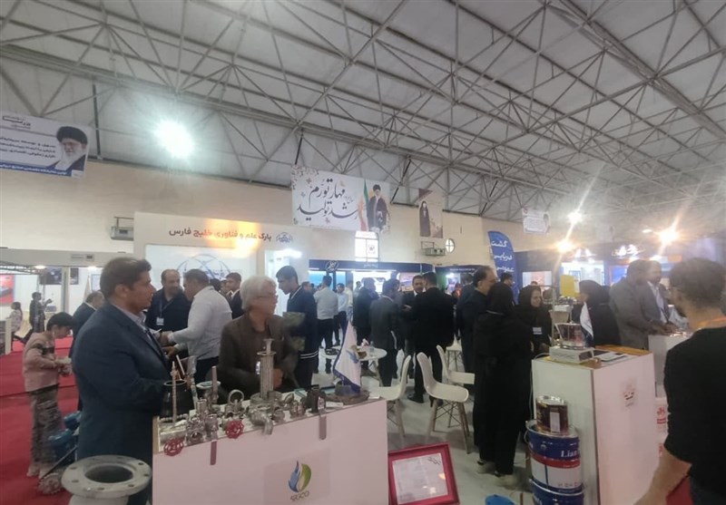 آغاز بهکار نخستین نمایشگاه تخصصی صنایع دریایی و دریانوردی ایران + تصویر