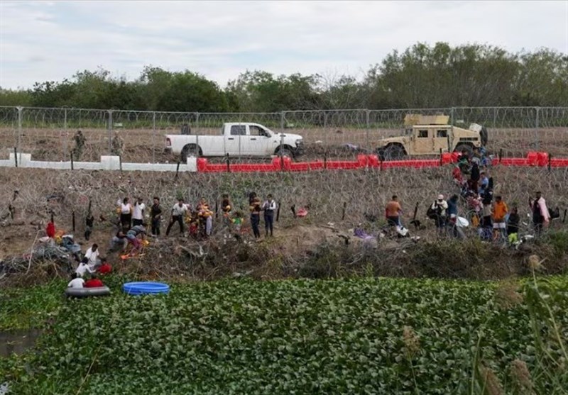 آمریکا چهار مسیر قانونی برای عبور مهاجران را باز میکند