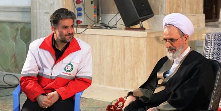 آیت الله اعرافی: آموزشهای دینی و تخصصی اولویت هلال احمر باشد