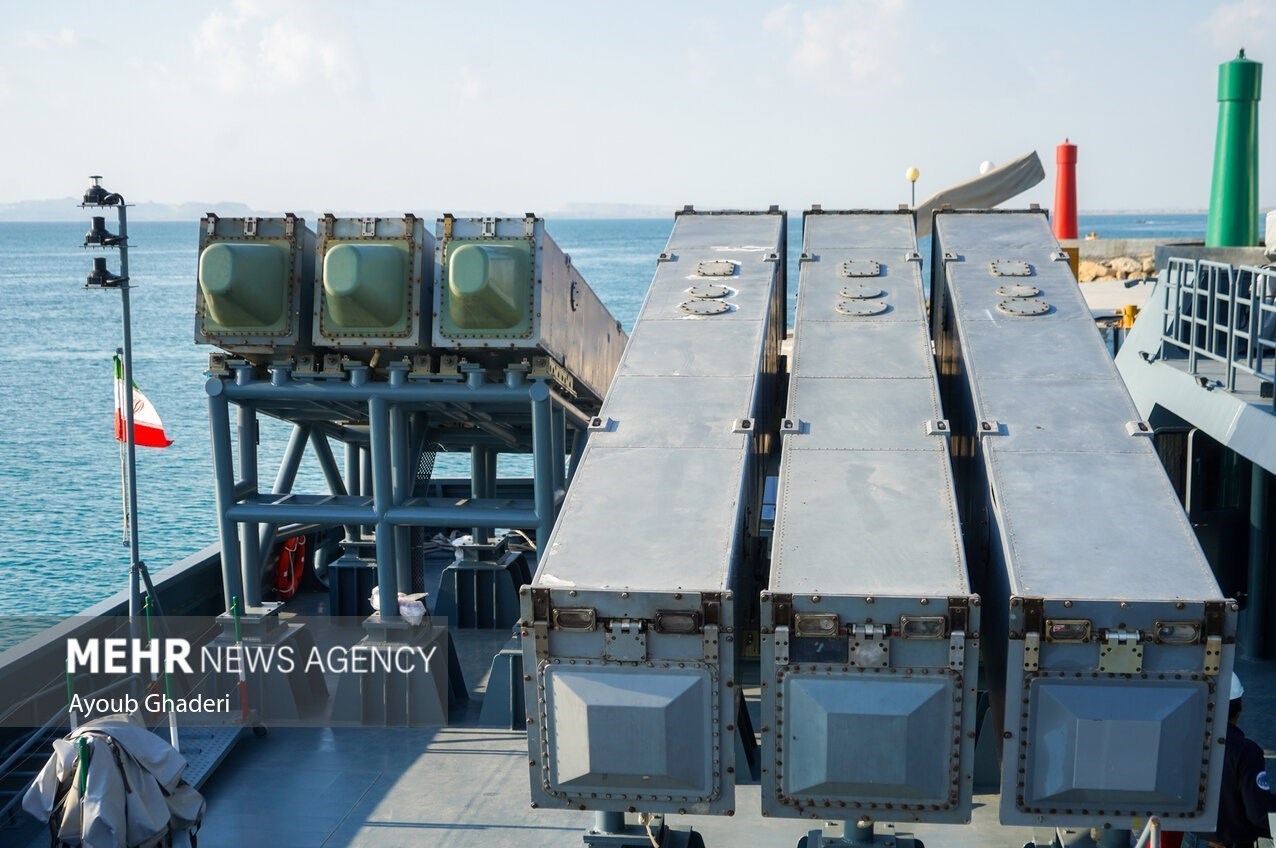 سپاه پاسداران | سپاه , نیروی دریایی | نداجا | نیروی دریایی ارتش , نیروی دریایی | ندسا | نیروی دریایی سپاه , خلیج فارس , تنگه هرمز ,