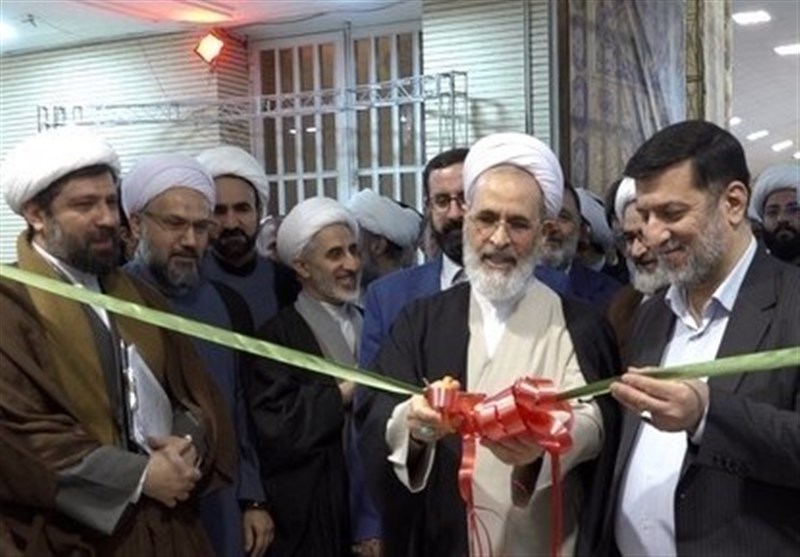 افتتاح نمایشگاه دستاوردهای علمی مراکز پژوهشی حوزه در قم