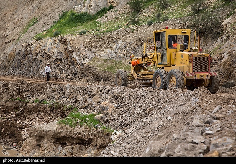 افتتاح و کلنگزنی 41 پژوه راهداری ایلام در دهه فجر امسال