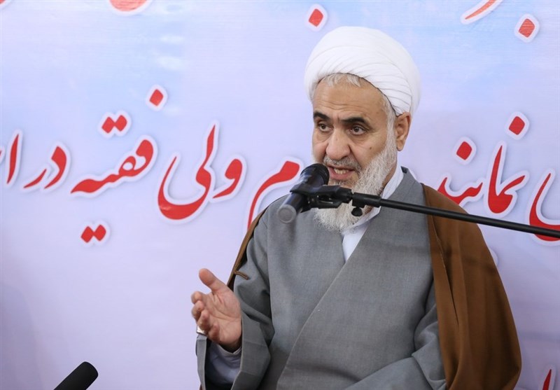 امام جمعه قزوین: هنر به معنای مبارزه با تبعیض و حفظ کرامت انسانی است