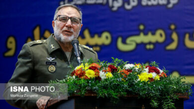 امیر حیدری: نیروی زمینی قدرتمندانه از مرزها حراست میکند