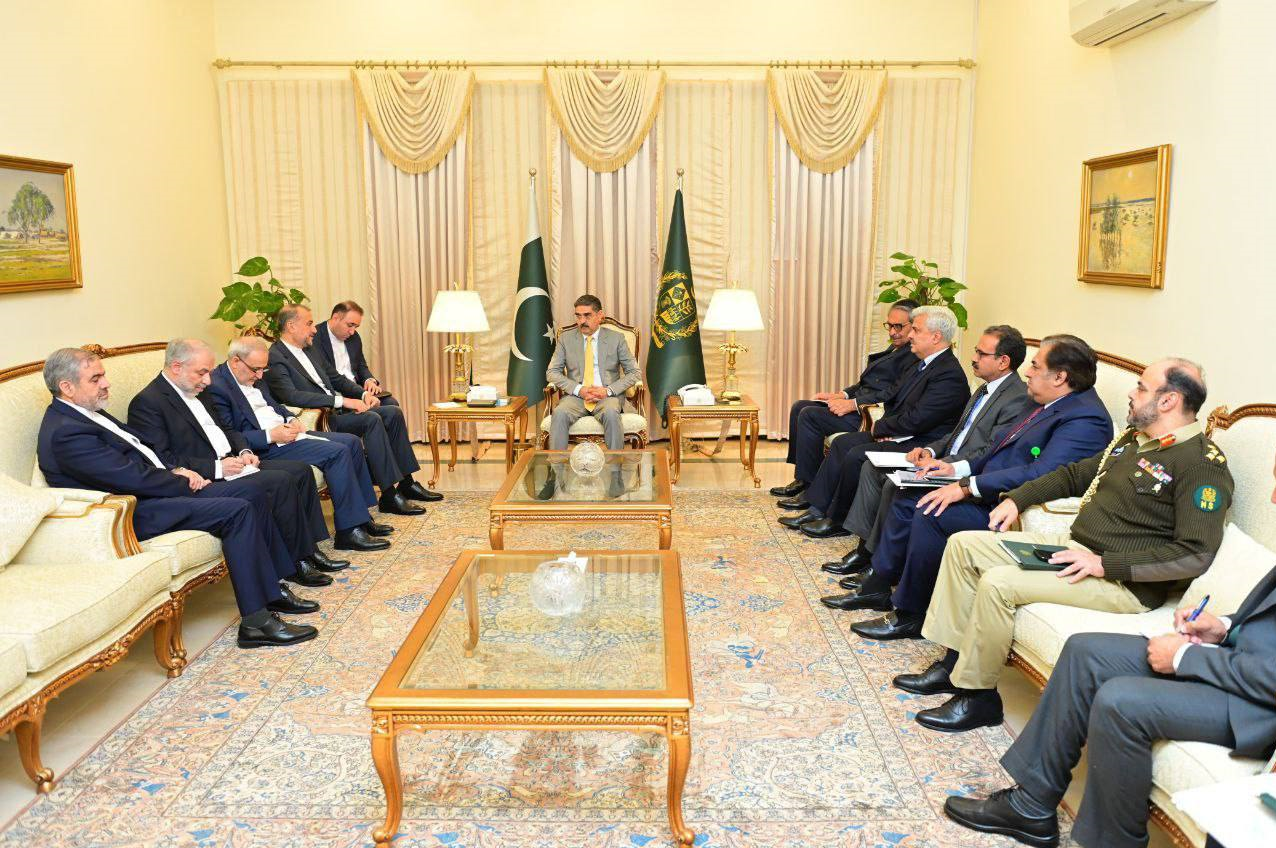 امیرعبداللهیان در اسلامآباد: ایران و پاکستان دوستی دیرینه را کنار نمیگذارند