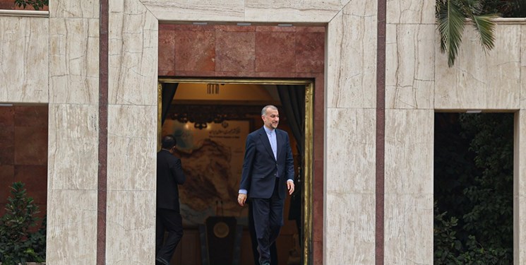 امیرعبداللهیان در رأس هیأتی راهی اسلامآباد شد