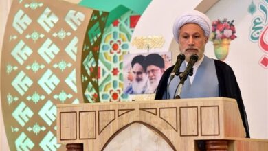 انتقاد امام جمعه شیراز از عملکرد بانکها در پرداخت وام ازدواج؛ "باید مواخذه شوند"
