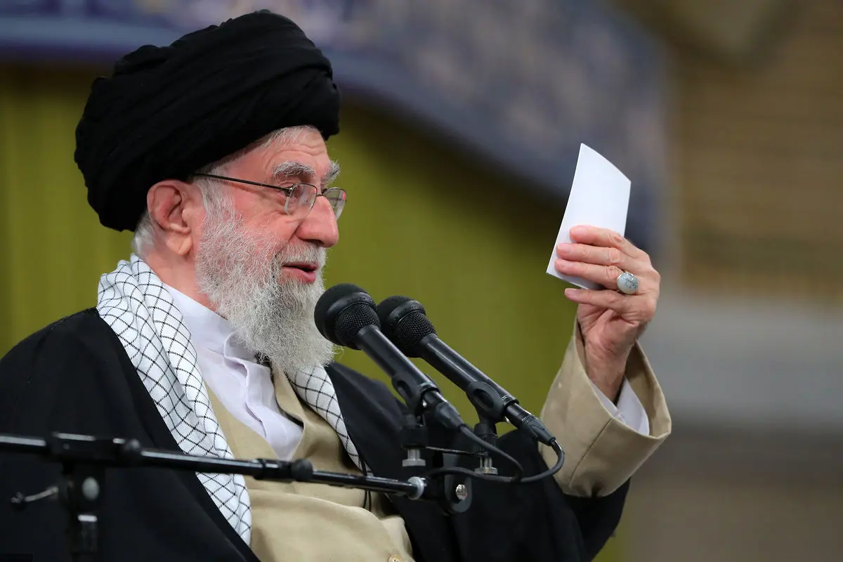 انقلاب مثل هوای بهاری است، نمیشود جلویش را گرفت