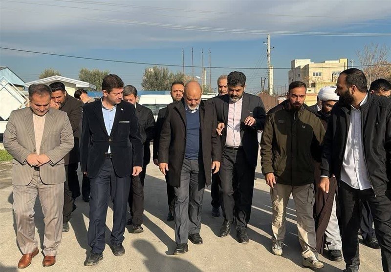 بازدید وزیر کشور از طرحهای عمرانی شهر زنجان