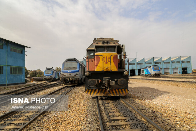 بدهی راهآهن به مالکان لکوموتیو پرداخت شد
