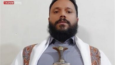 تحلیلگر یمنی: تنگه باب المندب، صهیونیستها و حامیان غربی آنها را در تله گرفتار کرد