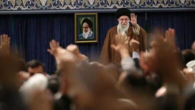 تمام عاشقیها و احساسها بخش از ماجراست؛ باید بپاخیزیم