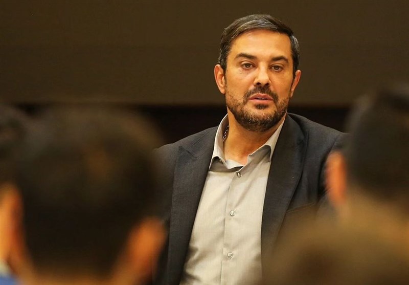 حرکت فرعباسی و مداحی غیرحرفهای بود