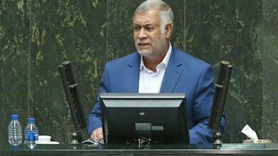 حسنپور: رئیس کل بانک مرکزی در مجلس حضور یابد