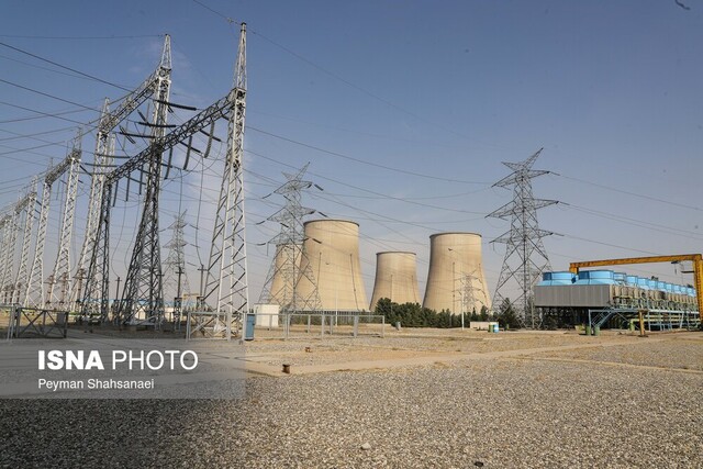 خلاصه مهمترین اخبار مجلس در ۱۹دی؛ بررسی مشکلات تامین و توزیع دارو و توضیحات وزیر بهداشت