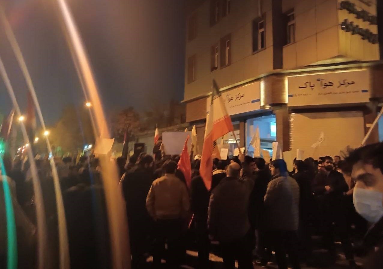 دانشجویان مقابل شورای عالی امنیت ملی تجمع کردند