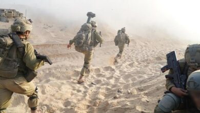 دست رد نتانیاهو به خانواده اسرای صهیونیستٰ؛ جنگ را متوقف نمیکنیم