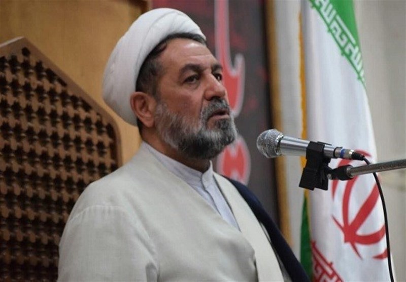 دفاع از انقلاب در پای صندوقهای رأی/ فتنههای دشمن با بصیرت مردم خنثی میشود