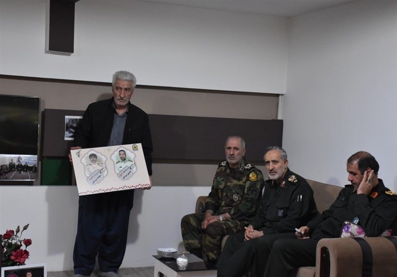 تجلیل سردار شادمانی از مقاومت شهیده ناهید فاتحیکرجو در برابر کومله + تصویر