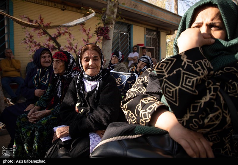 _راه__اندازی_ _30_ _پاتوق_ _درون_ _محله__ای_ _ویژه_ _سالمندان_ _در_ _سنندج_