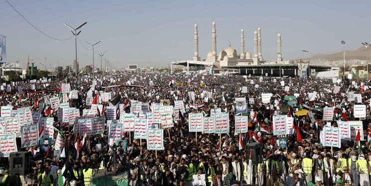 رسانه قطری: حملات آمریکا به یمن تنها به زیان منافع اقتصادی غرب منجر میشود