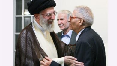 رهبر انقلاب طی پیامی درگذشت فیلسوف غربشناس کریم مجتهدی را تسلیت گفتند