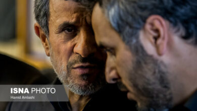 روزه سکوت احمدینژاد در میان آتش و خون