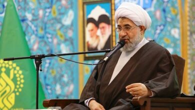 زیربنای یک جامعه در صورت تغییر فرهنگ آن، متحول میشود