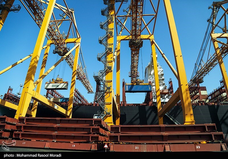 ساخت تجهیزات استراتژیک بندری برای اولین بار در ایران/ لایروبی ولگارود روسیه توسط شرکتهای ایرانی