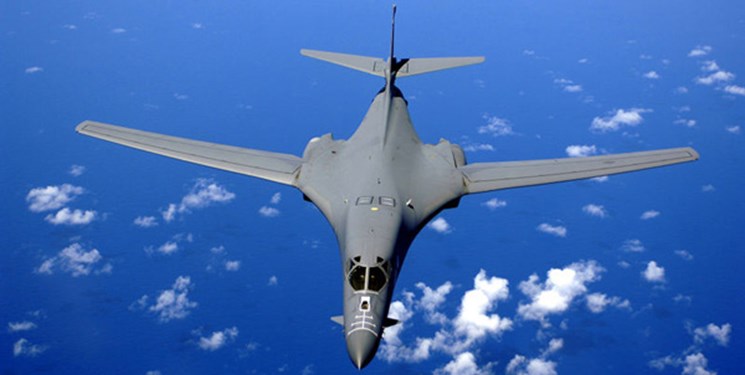 سقوط بمبافکن راهبردی آمریکا هنگام فرود