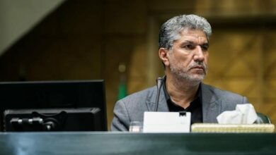 سنگدوینی بهصورت مشروط از توضیحات وزیر بهداشت قانع شد