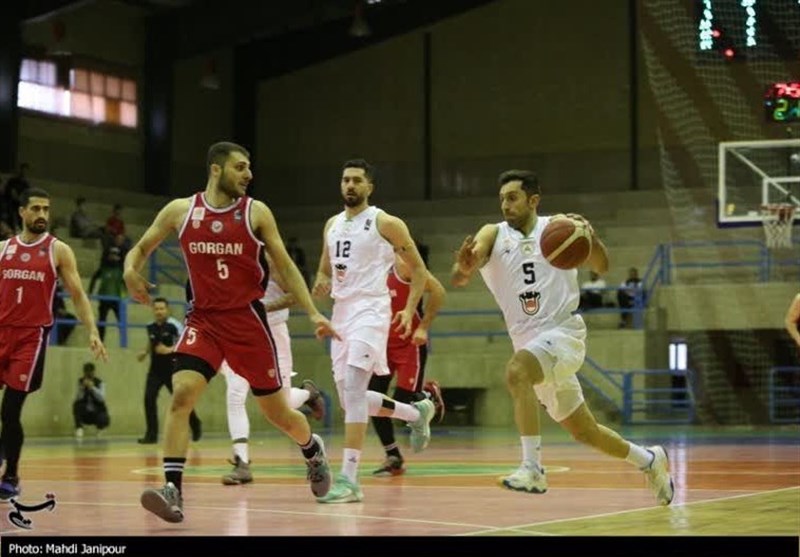 سوپرلیگ بسکتبال کشور؛ پیروزی سخت خانگی ذوبآهن مقابل قعرنشین