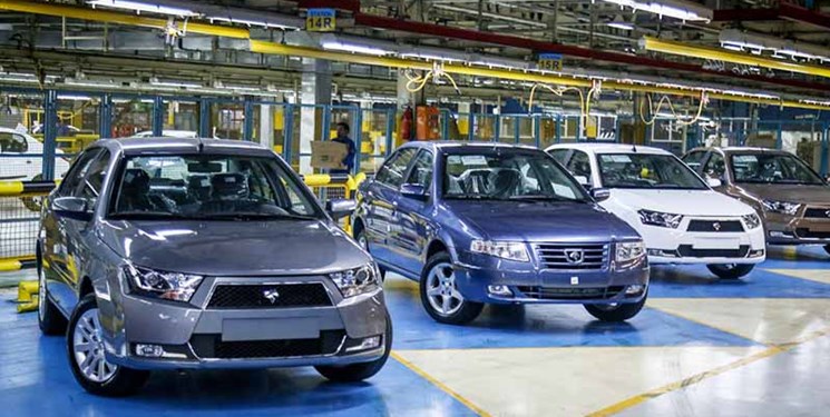 شورای رقابت: فرمول قیمتگذاری خودرو تغییر نمیکند