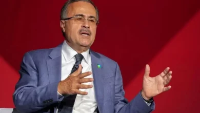 عرضه نفت در بازارهای جهانی محدود میشود