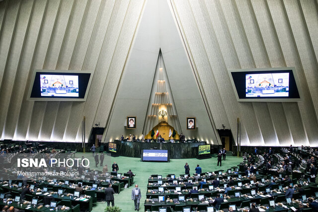 فراهم شدن امکان استفاده شرکتهای صادرکننده خدمات فنی – مهندسی از تسهیلات مالی خارجی