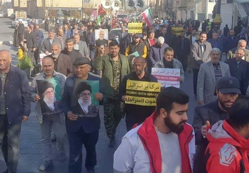 راهپیمایی مردم سمنان علیه تروریستها با فریاد "مرگ بر داعشی" و "مرگ بر اسرائیل" + تصاویر