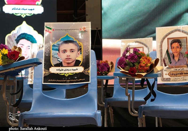 شهید سپهبد قاسم سلیمانی , حمله تروریستی کرمان , سردار قاسم سلیمانی , استان کرمان , دانش آموزان , شهید , وزیر آموزش و پرورش ,