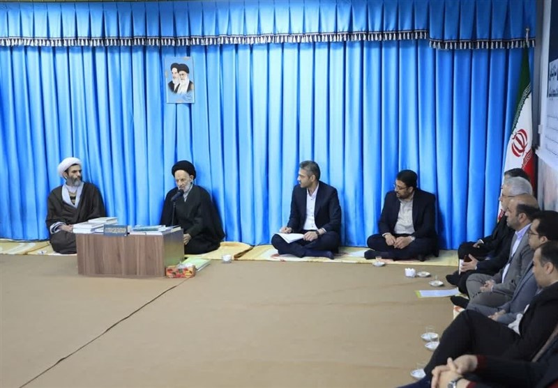 مشکلات اقتصادی باید به درستی بررسی شود